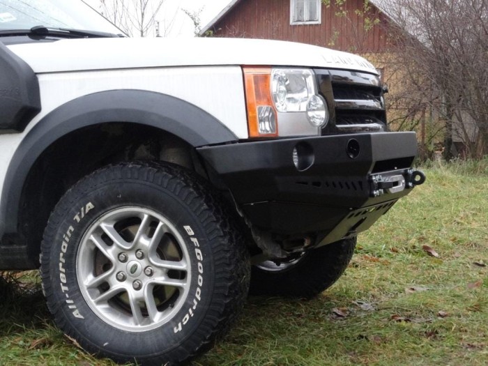 land_rover_discovery_III_zderzak_przod_fabryka_4x4.JPG