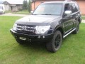 mitsubishi_pajero_IV_zderzak_przod_fabryka_4x4.JPG