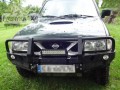 nissan_terrano_II_00-06_zderzak_przod_z_bullbarem_fabryka_4x4 (2).JPG